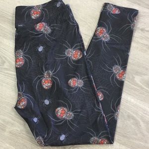Spider 🕷 Yoga Pants